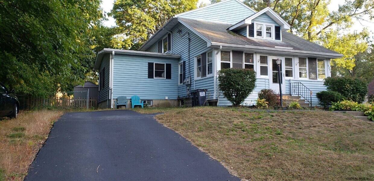 Primary Photo - 6254 Johnston Rd