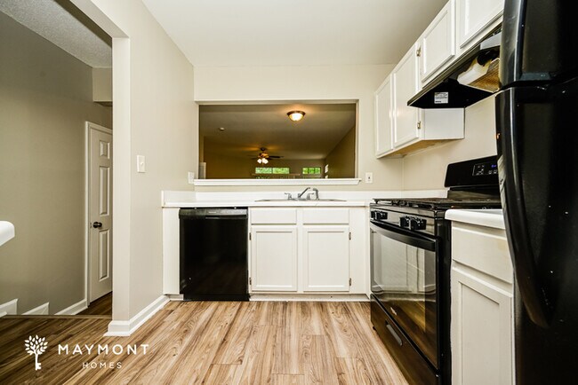 Building Photo - 3-Bedroom Duplex in Decatur, GA