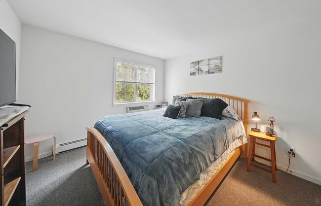 Building Photo - Northgate Manor 55+