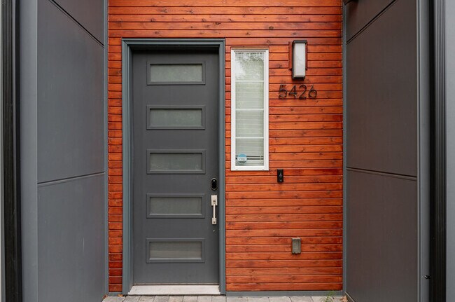 Foto del edificio - 5426 31st Ave S