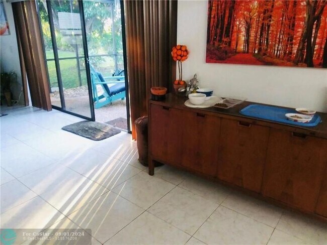 Building Photo - 14553 Shadow Wood Ln