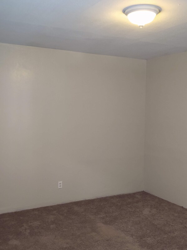 Building Photo - 1030 Kern St
