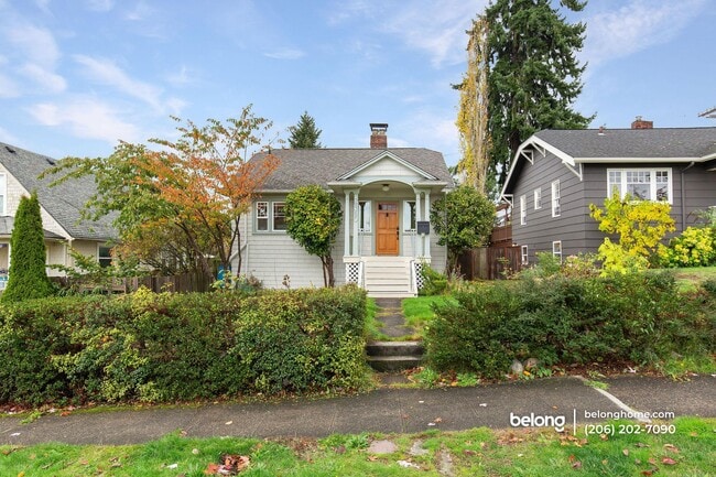 Building Photo - 6350 37th Ave SW