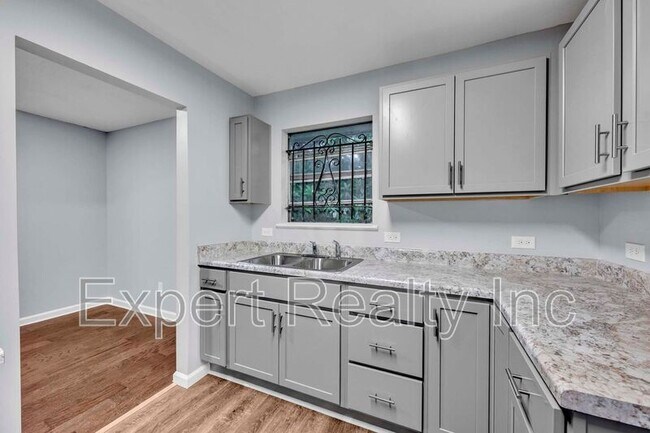 Foto del edificio - 1256 15th St SW