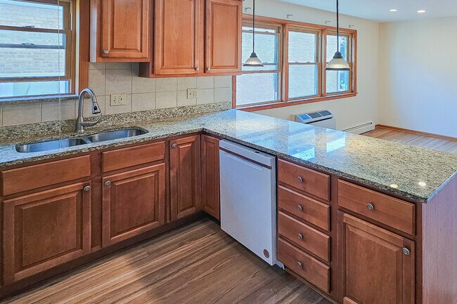 Foto del edificio - 2419 N 77th Ct