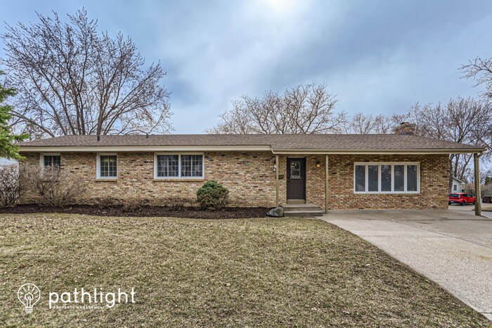 Primary Photo - 1400 Gary Drive, St. Paul Park, MN, 55071