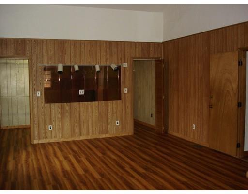 Foto del edificio - 7 Proctor Rd