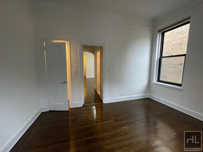 Foto del edificio - E 81st St