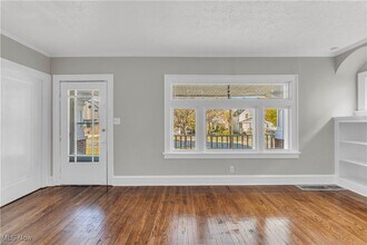 Building Photo - 3746 W 140th St