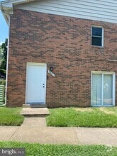 Building Photo - 9621 Hagel Cir