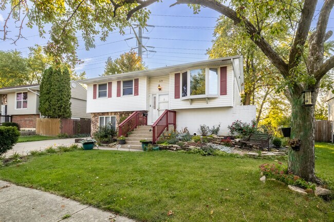 Building Photo - 320 Hemlock Ave