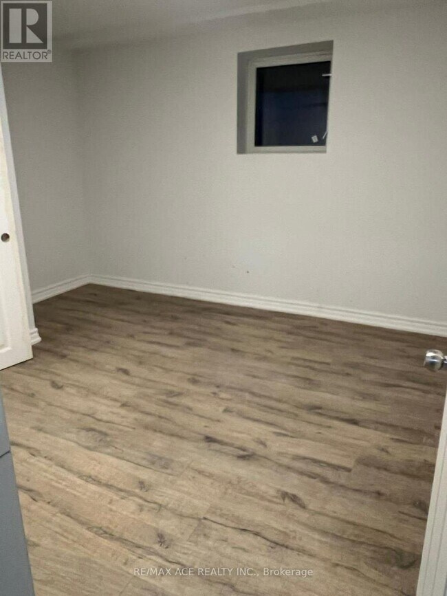 Photo du bâtiment - 161 Heale Ave