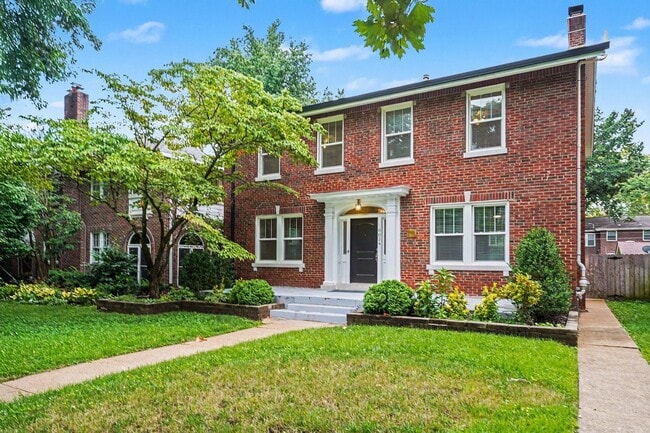 Building Photo - 6634 Pershing Ave
