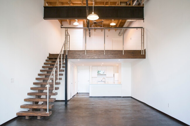 Building Photo - Expo Park