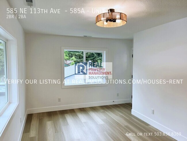 Foto del edificio - 585 NE 113th Ave