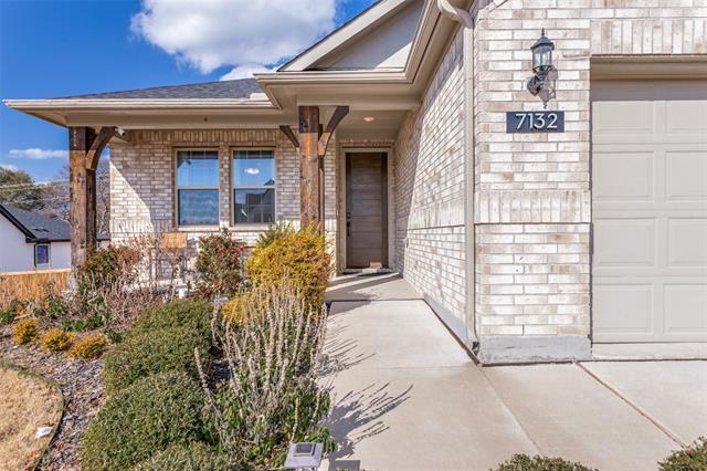 Foto del edificio - 7132 Aves St