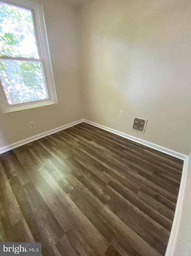 2013 S Simpson St, Philadelphia, PA 19142 Townhome Rentals in