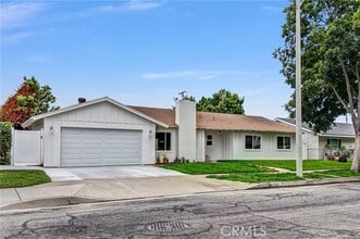 Building Photo - 2842 E Virginia Ave