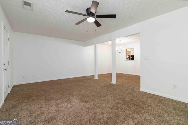 Foto del edificio - 3535 Waldrop Trail