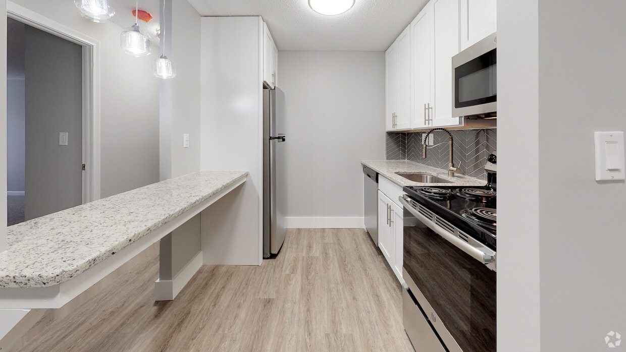 Photo - Cove West Hartford Apartments
