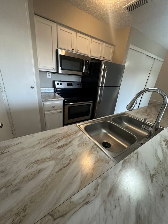 Foto del edificio - 2BD/2BA Condo located on the Germantown/Memphis Line!