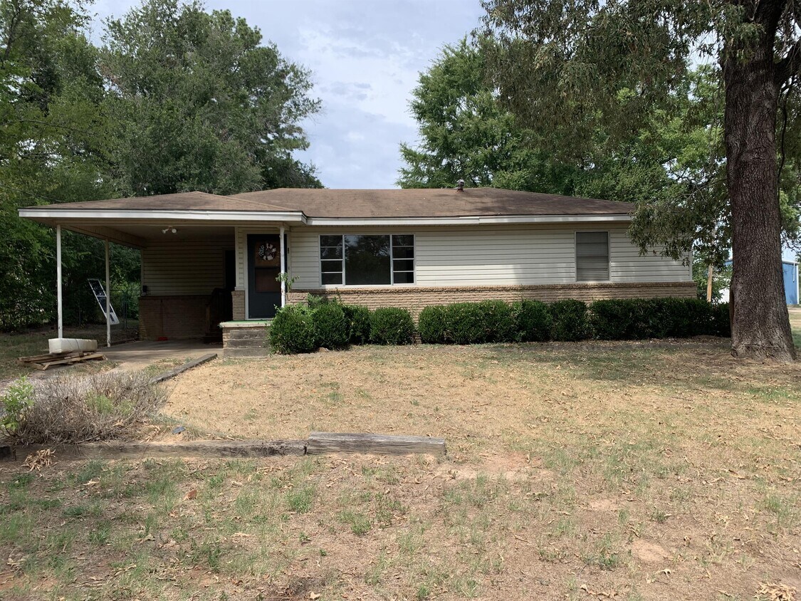 1386 Farm to Market Rd 557, Pittsburg, TX 75686 House Rental in Pittsburg, TX