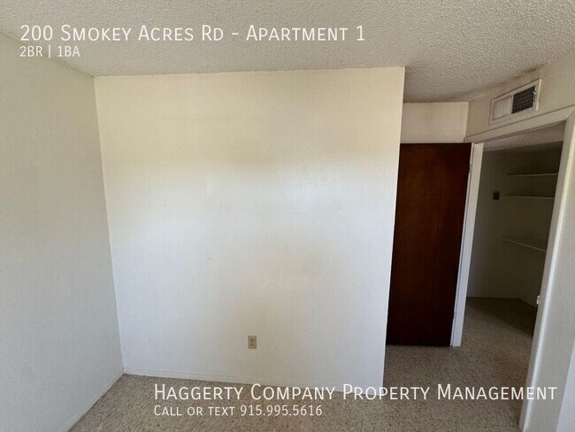 Building Photo - 200 Smokey Acres Rd