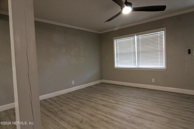 Foto del edificio - 2150 Leon Rd