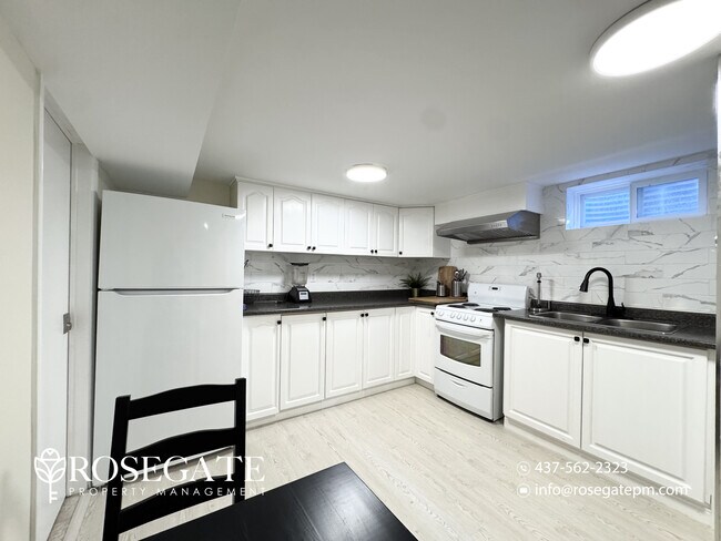 Building Photo - Spacious 1-Bedroom Basement Apartment with Parking in Mississauga (Pet-Friendly)