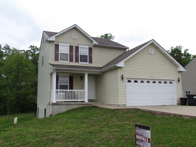 Building Photo - AVAILABLE 6/23/2025!