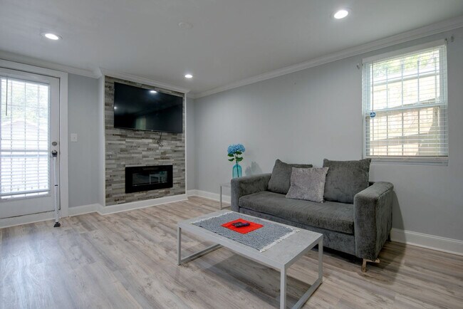 Foto del edificio - 1055 Peeples St SW