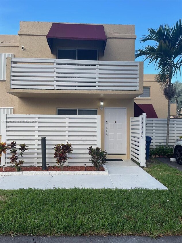 Foto principal - 14346 SW 96th Ln