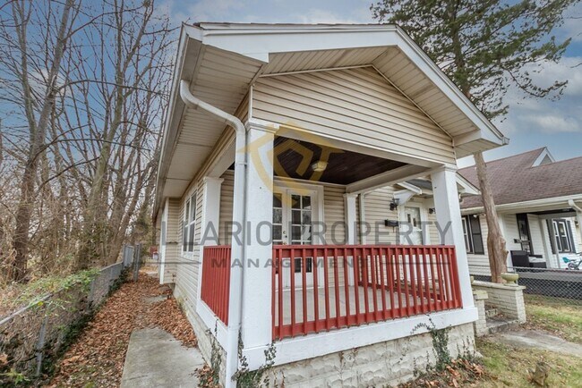 Building Photo - Spacious 2-Bedroom Home with Bonus Room, A...