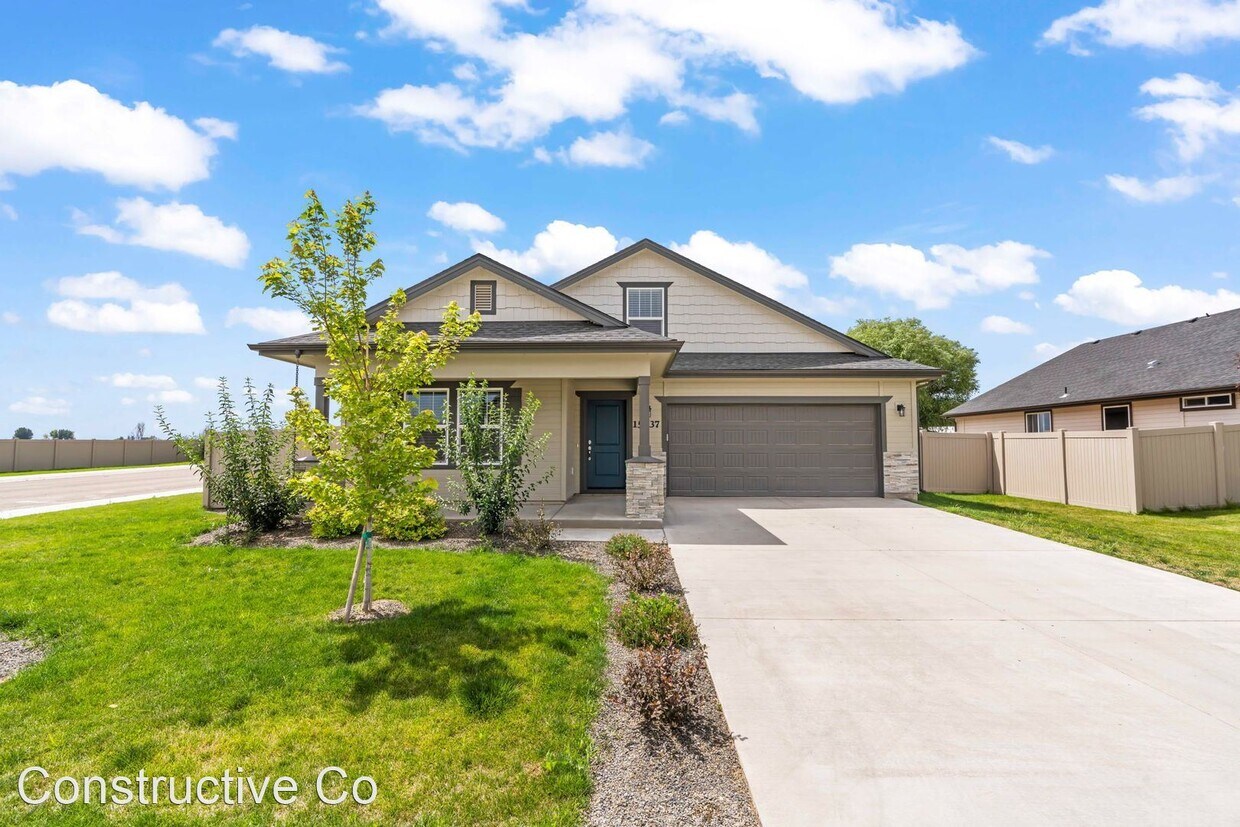 Primary Photo - 4 br, 2 bath House - 15837 N Limestone Way