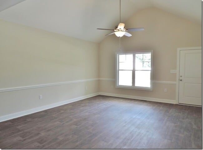 Foto del edificio - 4843 Jamestown Dr NW