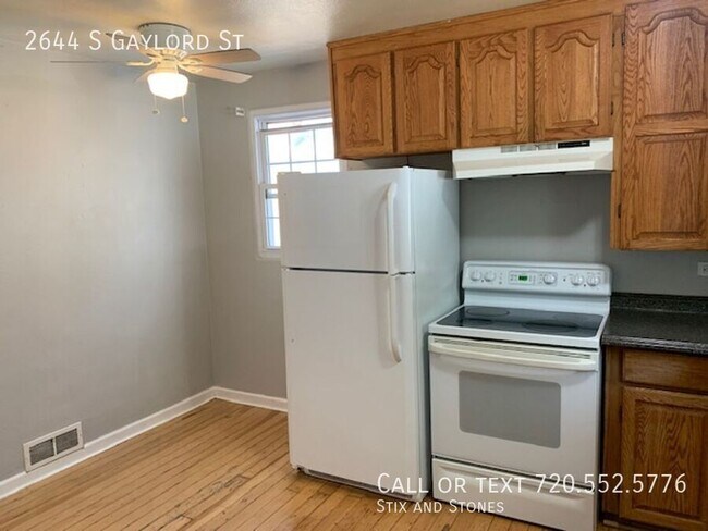 Foto del edificio - 2644 S Gaylord St