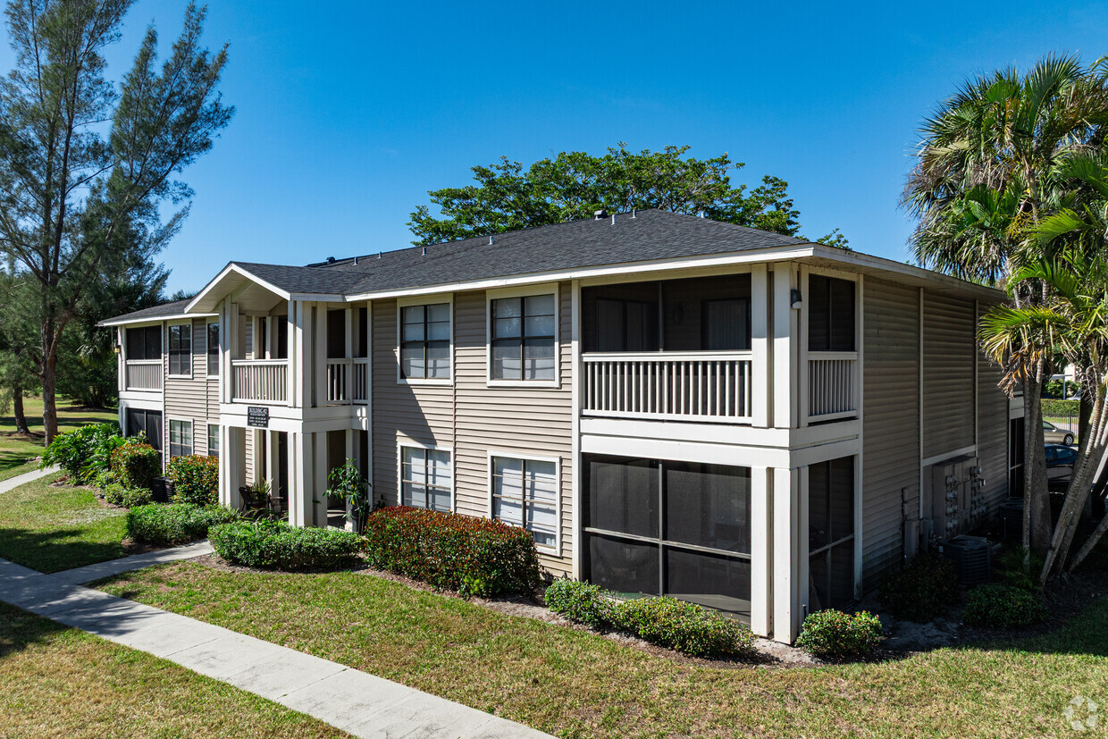 Primary Photo - Belvedere at Quail Run Apartments