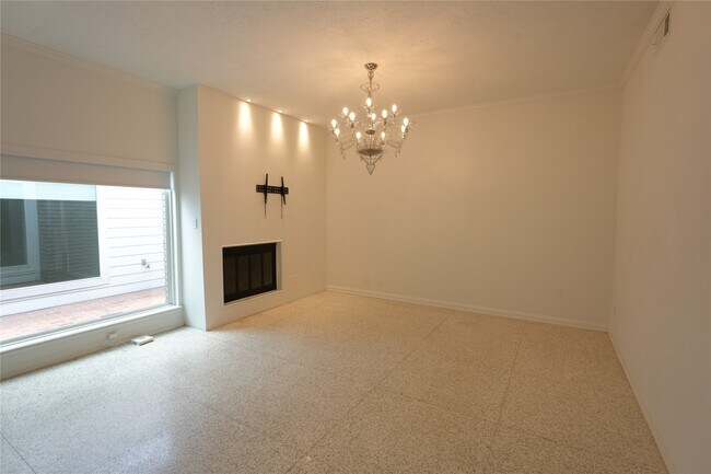 Foto del edificio - 4109 Meyerwood Dr