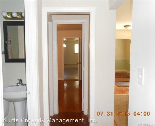 Building Photo - 3 br, 2 bath House - 1401 Rosetta Street