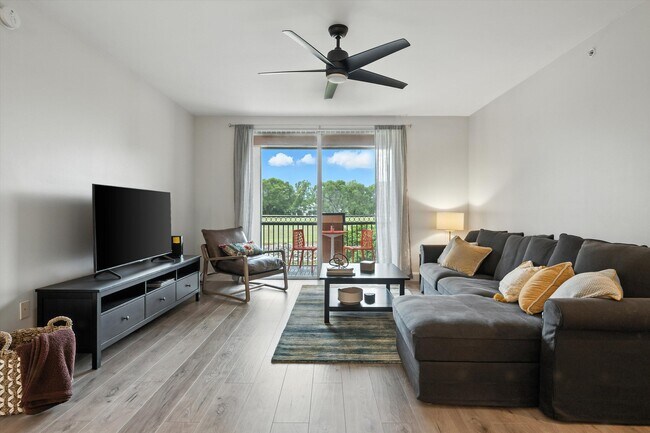 Foto del edificio - 11720 St Andrews Place