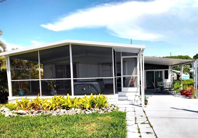 Foto del edificio - 912 S Silver Cir