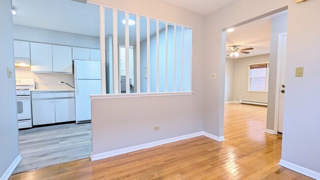 Foto del edificio - 700 Beau Ct