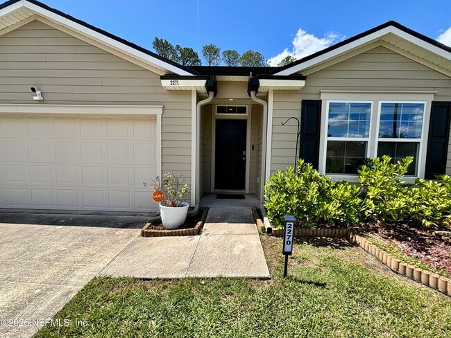 Building Photo - 2270 Willow Springs Dr