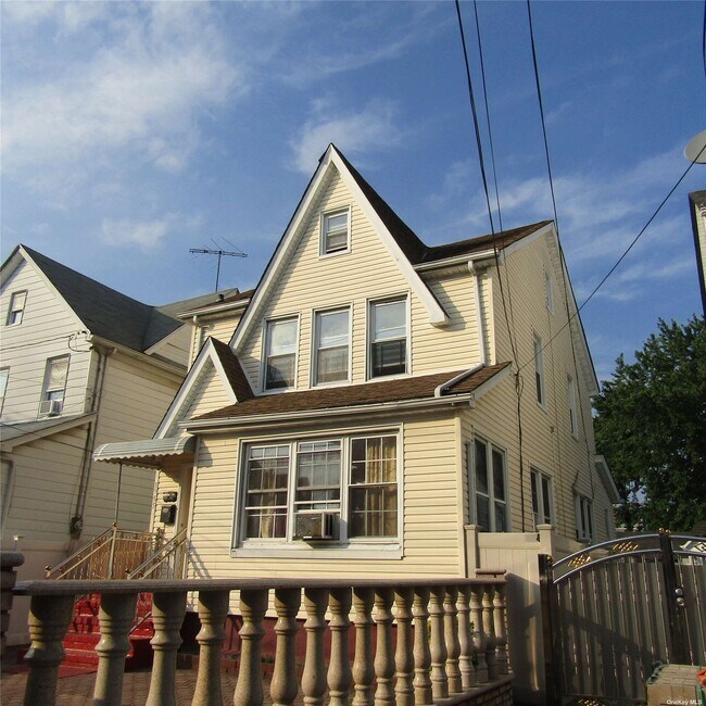 Building Photo - 89-55 211th St