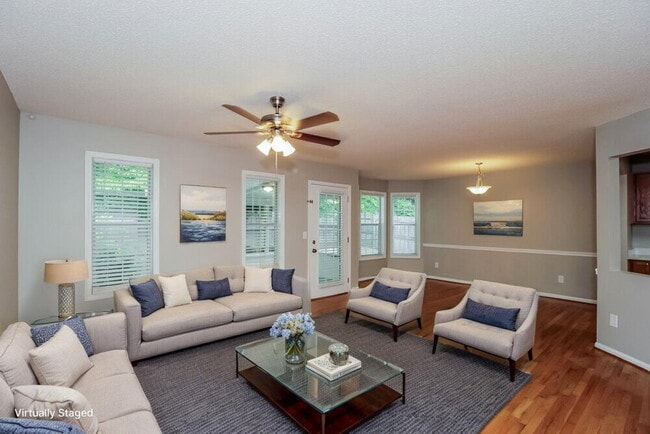 Building Photo - 426 Ivy Crest Dr