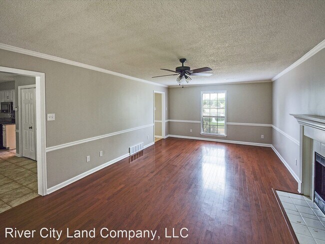 Building Photo - 4 br, 2.5 bath House - 8708 Grandbury Pl.