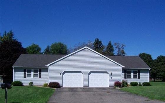 Primary Photo - 521 A Gardner Road
