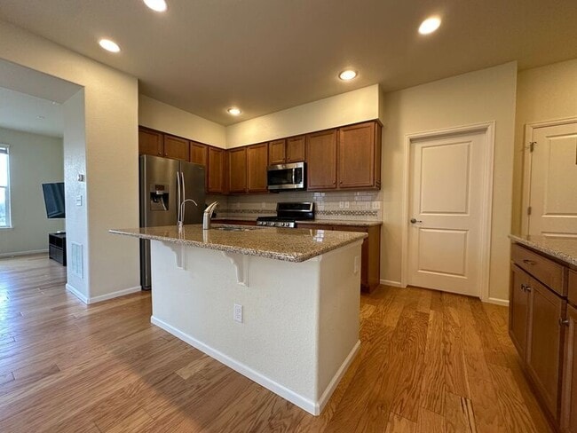 Building Photo - 14694 E Crestridge Dr