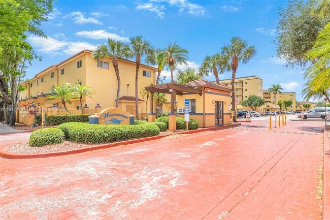 Foto del edificio - 8240 SW 149th Ct