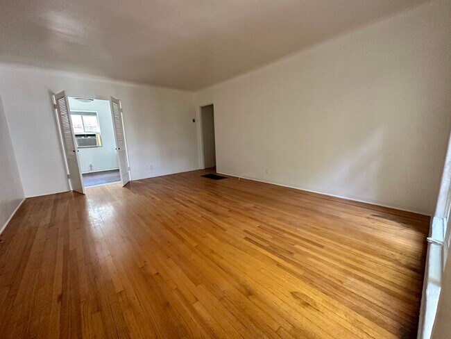 Sala de estar - 2818 Waverly Dr